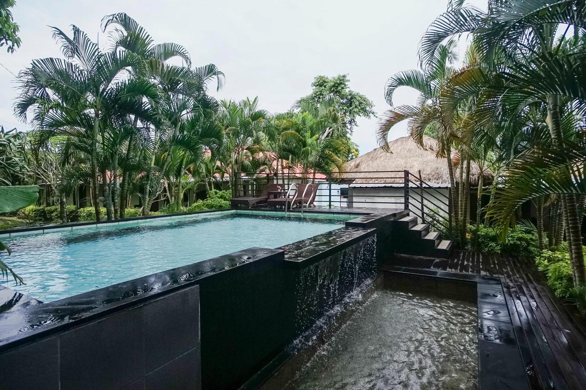 Kampung 168 Jimbaran Hotel Luaran gambar